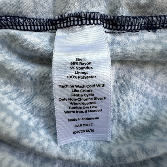 TALBOT’S | NWOT V-NECK TWIST BACK JERSEY KNIT JUMPSUIT NAVY & WHITE | SM PETITE - Picture 14 of 15